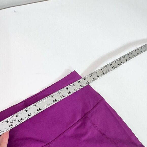 Lululemon Leggings Womens Size 10 Fuchsia Cropped High Rise Mesh Panels On Sides - Picture 3 of 9